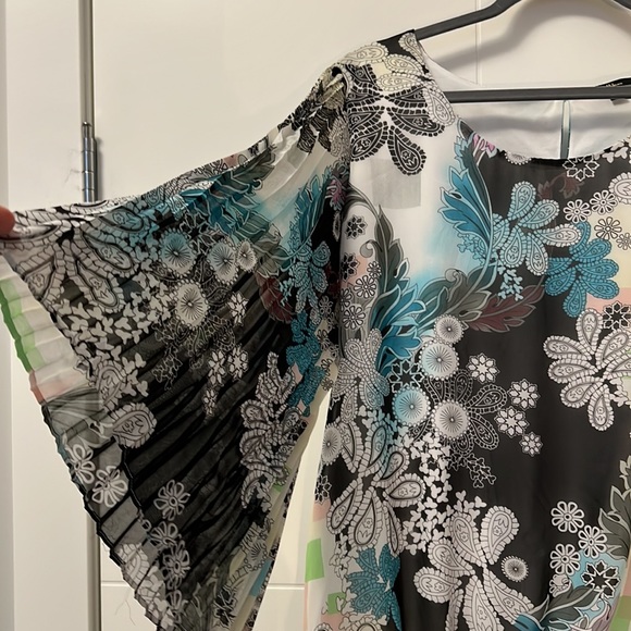 Milano fun coloured blouse. Size XL - Picture 3 of 7